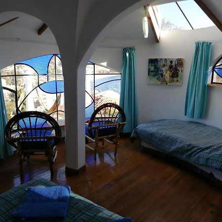Hostal Las Olas كوباكابانا المظهر الخارجي الصورة