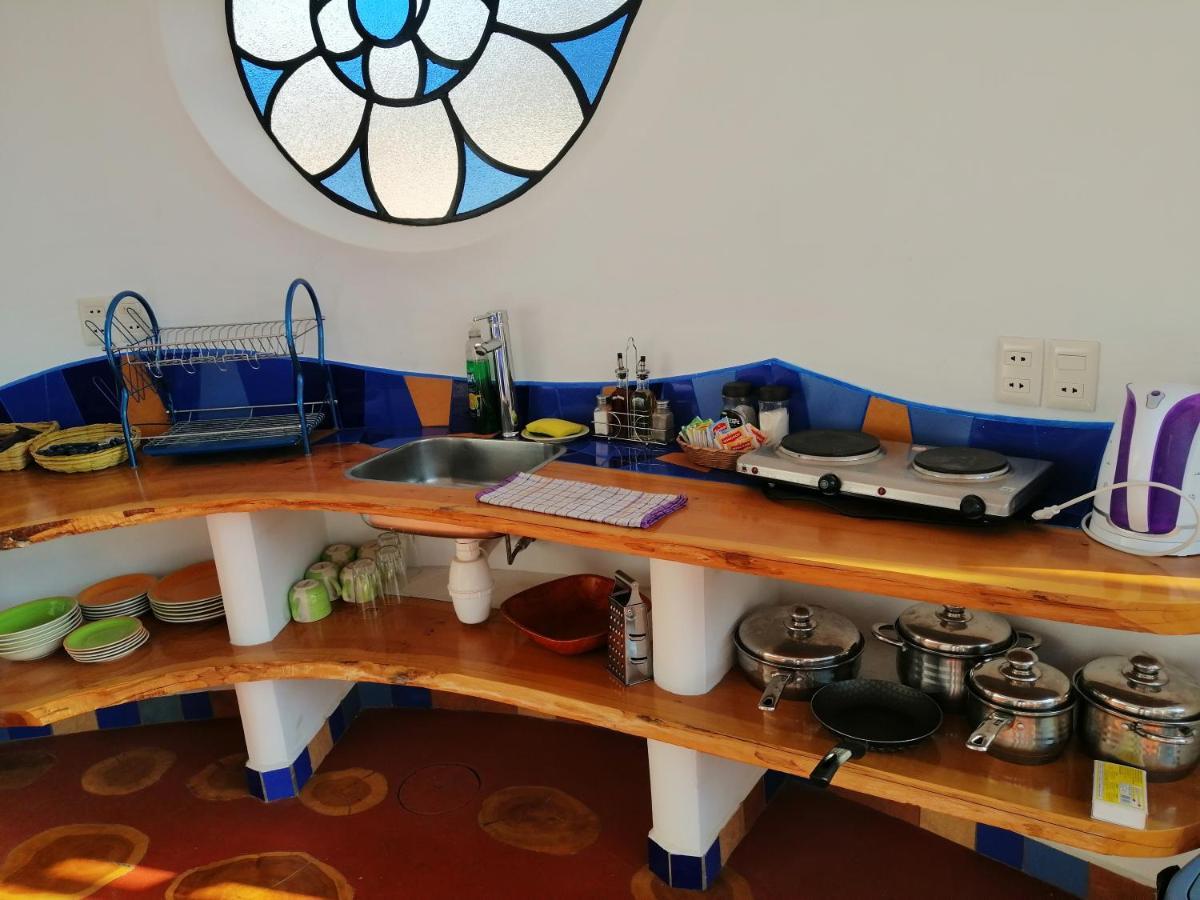 Hostal Las Olas كوباكابانا المظهر الخارجي الصورة