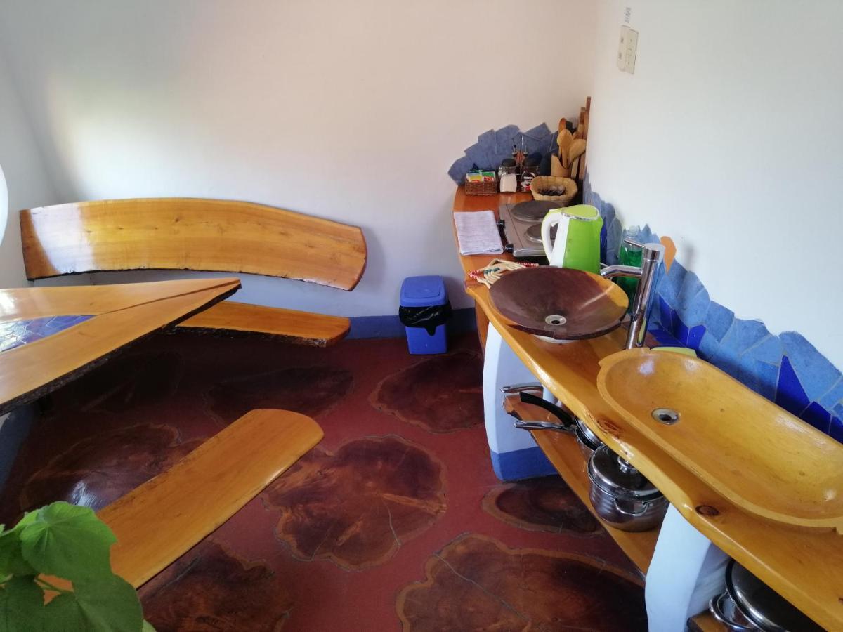 Hostal Las Olas كوباكابانا المظهر الخارجي الصورة